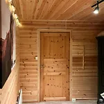 Ferienhaus Remote With Hot Tub Near Vettisfossen Ovre Ardal