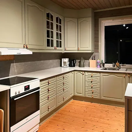 Ferienhaus Remote With Hot Tub Near Vettisfossen
